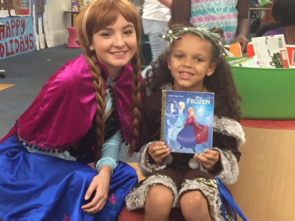 Reading To A Princess At Mandel 30
